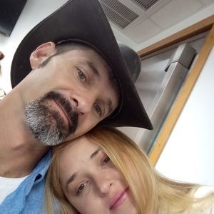 Meet your Posher, Christina layton